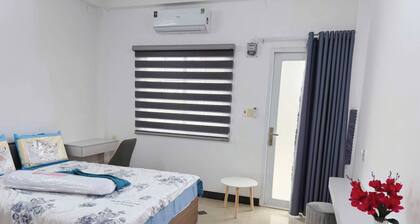 Mini House 365 Holdings Ly Tu Trong