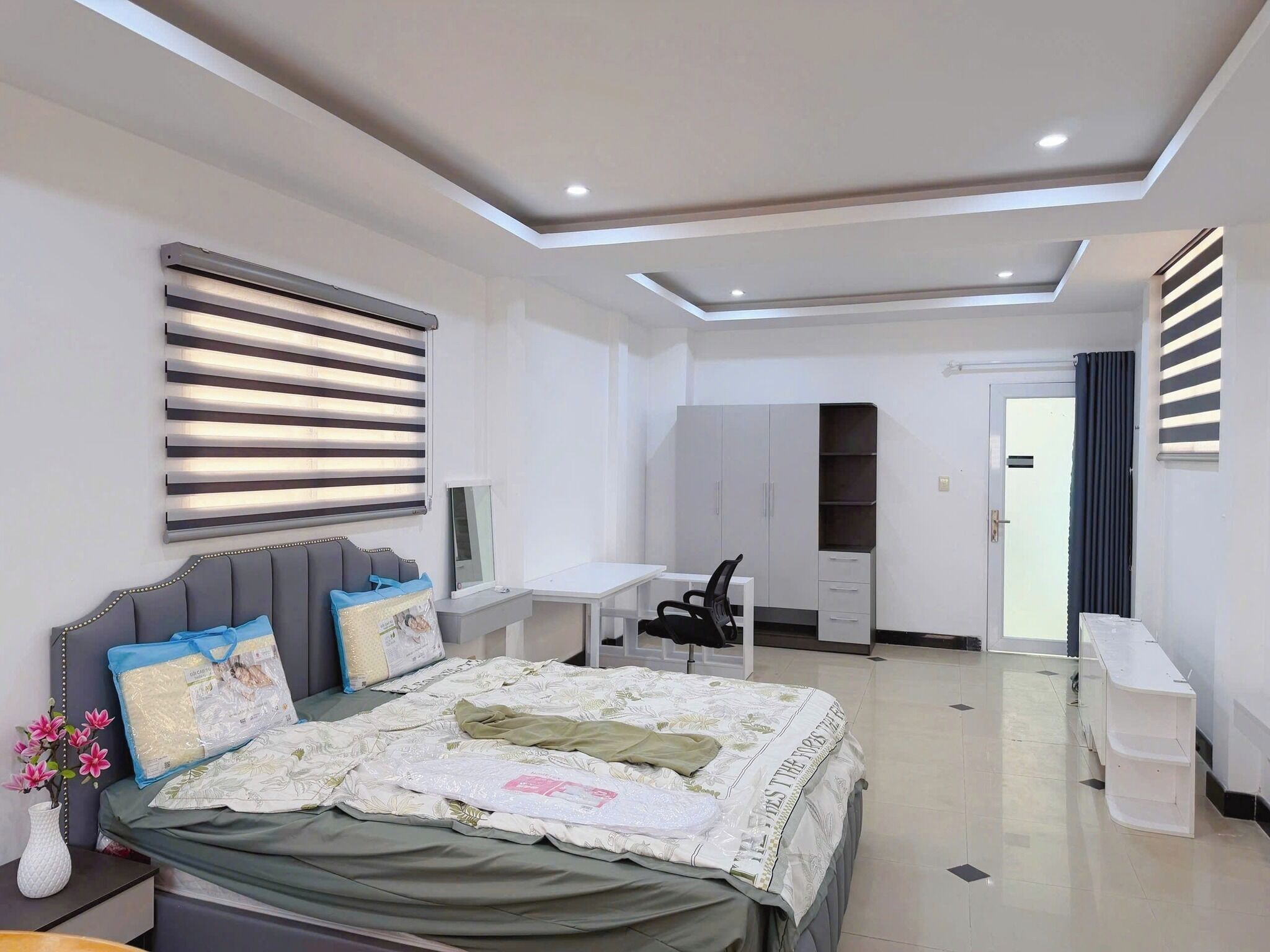 Standard Double Room | Desk, laptop workspace, free WiFi