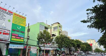 Mini House 365 Holdings Ly Tu Trong