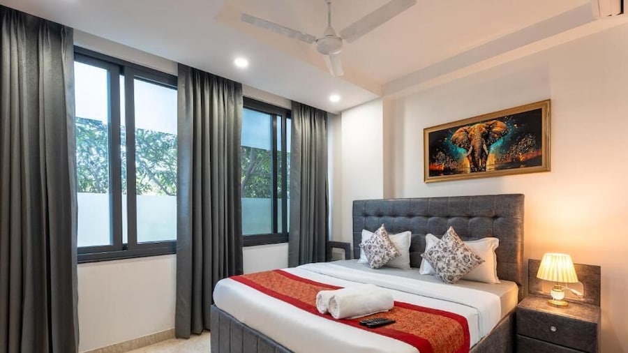 Fortune Home Service Apartment 3Bhk E-69