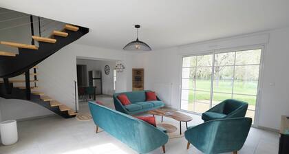 6-person country house in the heart of nature, 10 minutes from Futuroscope