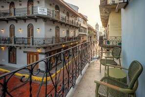 Nicht klassifiziertes Bild, 3 von 30, Schaltfläche