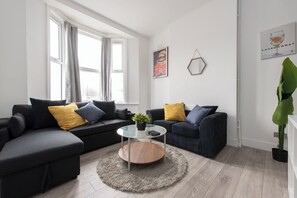 Nicht klassifiziertes Bild, 3 von 63, Schaltfläche