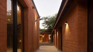 Superior Villa, Balcony, Bay View | Exterior detail