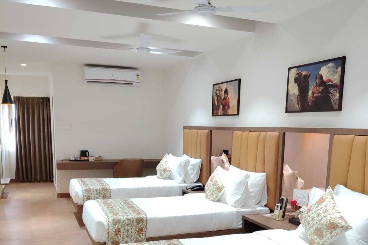 Espace de travail pour ordinateur portable, rideaux occultants