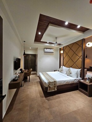 Deluxe Double Room, City View | Laptop workspace, blackout drapes, iron/ironing board, free WiFi - Hotel Camel managed by CLAY (Mundra)