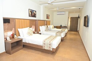 Premium Triple Room - Hotel Camel managed by CLAY (Mundra)