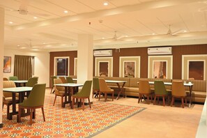 Ảnh chưa phân loại, 3 trong số 32 ảnh, nút