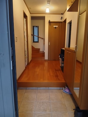 Economy Shared Dormitory, Men only, Non Smoking, Shared Bathroom | Interior - Eco inn - Hostel (Inazawa)