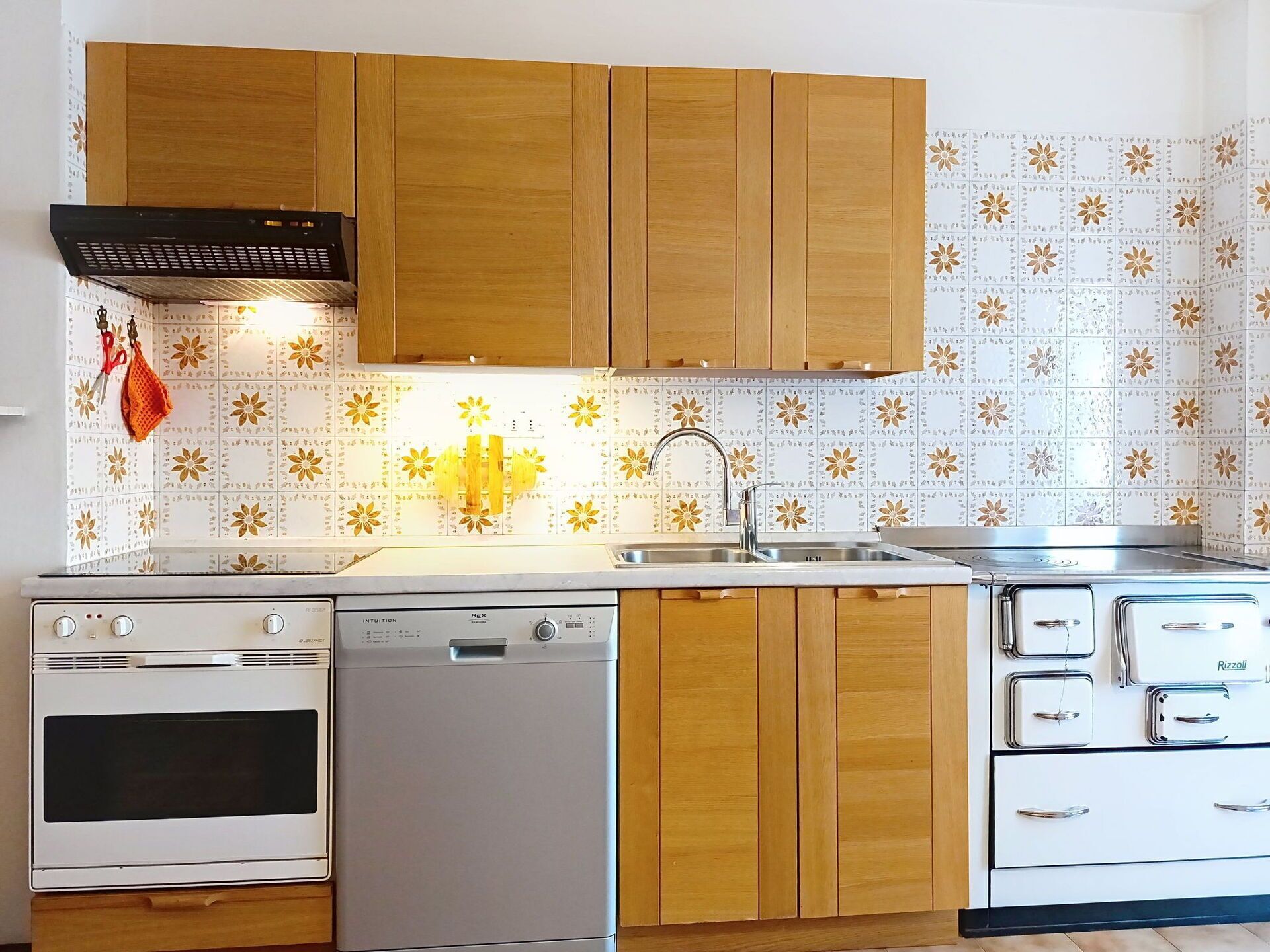 Horno y lavavajillas 