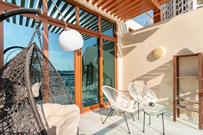 House, Accessible - Silkhaus Seaside Studio at Palm Views in This Summer Deal (Dubai)