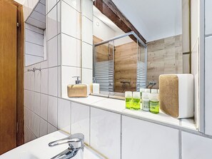 Towels - Ebenberghof mit Seeblick by Interhome (Zell am See)
