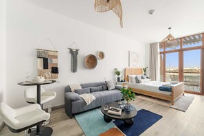 Studio, phù hợp cho người khuyết tật