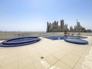 House - Silkhaus Modern 1bdr Reef Residence in JVC (Dubai)