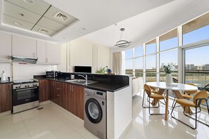House - Silkhaus Modern 1bdr Reef Residence in JVC (Dubai)