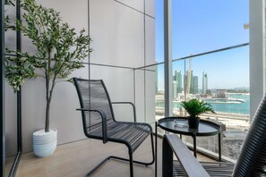 House, Accessible - Silkhaus Stylish Studio With Balcony 2 Min to Adgm in Al Maryah Vista (Abu Dhabi)