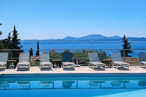 Hotel Barbati - Pool & Panoramic Sea View Escape