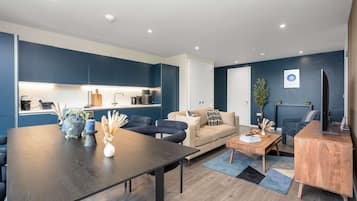 Apartment, Accessible | 2 bedrooms, Internet