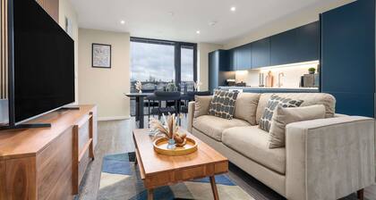 The Mancunian Blue - Manchester Luxury 2-bed Corner Apartment