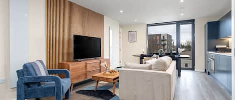 Apartment, Accessible | 2 bedrooms, Internet