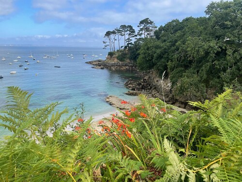 100m From the Sandy Beach in Plougonvelin