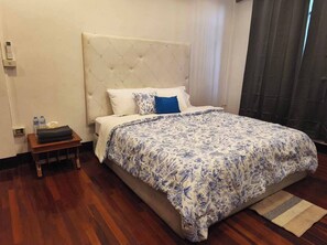 Quarto casal conforto, vista para o canal