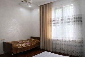 未分类图片，第 3 张，共 16 张，按钮