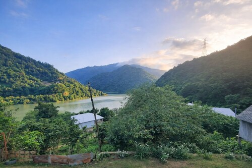 Guesthouse Noestan