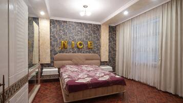 2 bedrooms, WiFi, bed sheets