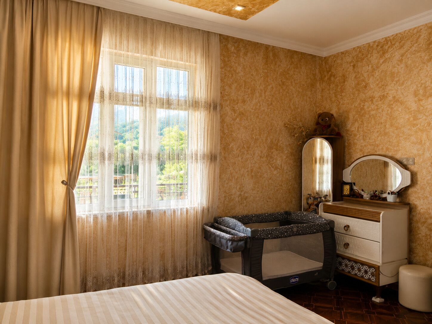 2 quartos, Wi-Fi de cortesia, roupa de cama