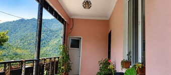 Guesthouse Noestan
