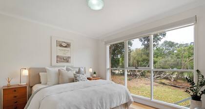 Retro Charlies Beach House