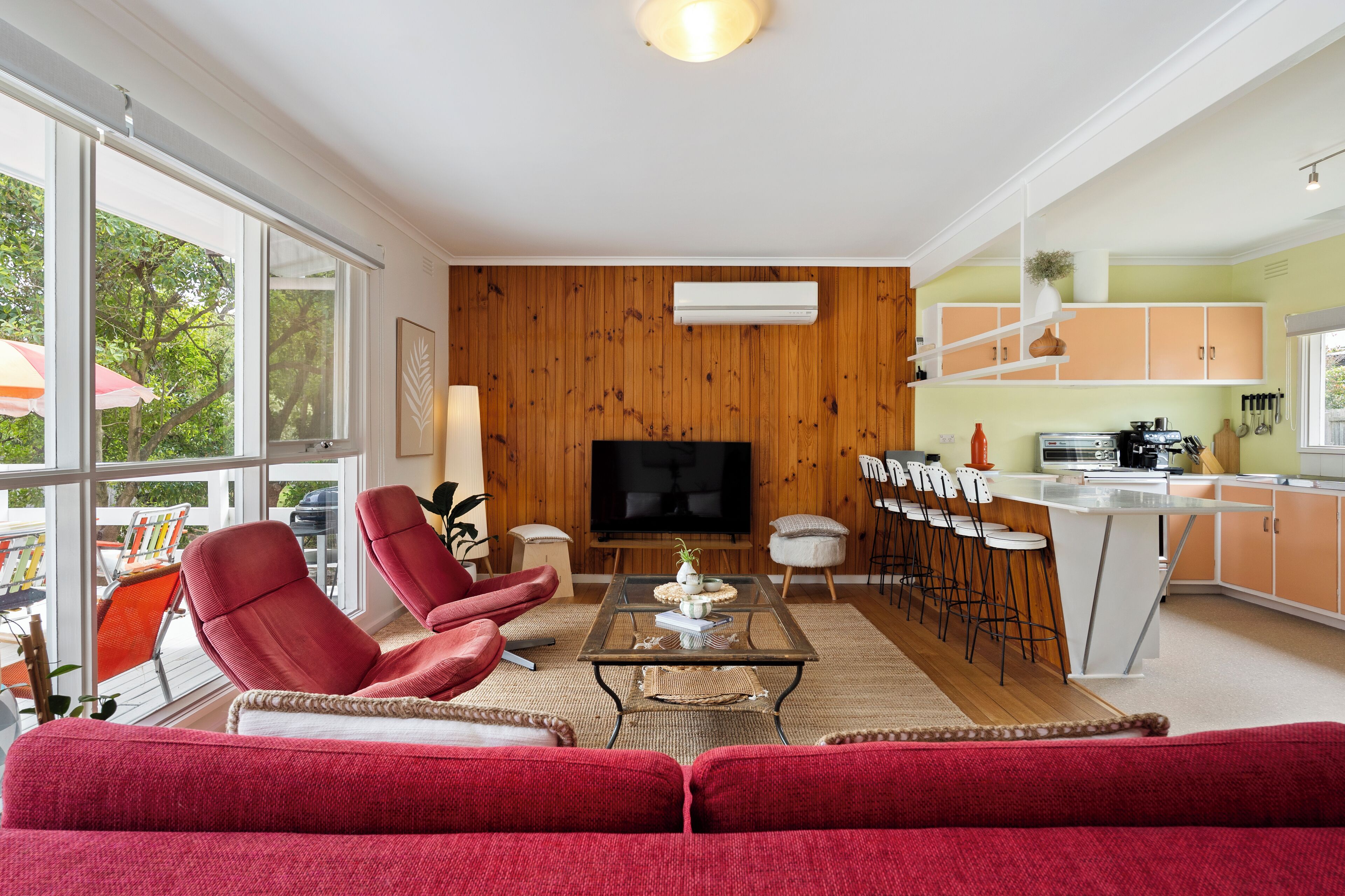 Retro Charlies Beach House - Rye