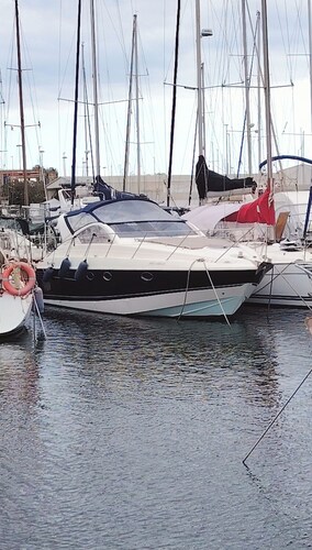 Motoryacht in Aguadulce
