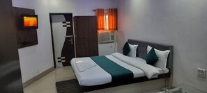 Deluxe Double Room, City View | Desk, free WiFi - Mountain View Resort Sasaram (Sasaram)