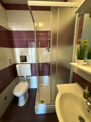 Apartment | Bathroom - Beautiful Apartment Bodulo 5 (Povljana)