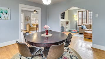 Maison (5 Bedrooms) | Intérieur