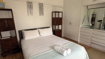1 dormitorio y ropa de cama