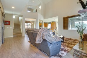 House (3 Bedrooms) | Interior - Hike, Ski & Boat! Home w/ Hot Tub in Big Bear (Big Bear City)