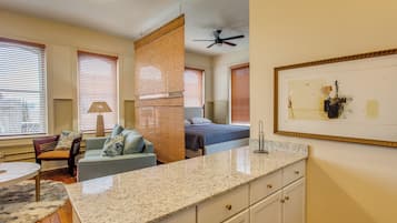 Apartment (0 Bedroom) | Interior