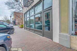 Interior - Great for Med Professionals! Dtwn Florence Condo (Florence)