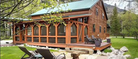 Talo (4 Bedrooms) | Sisätilat