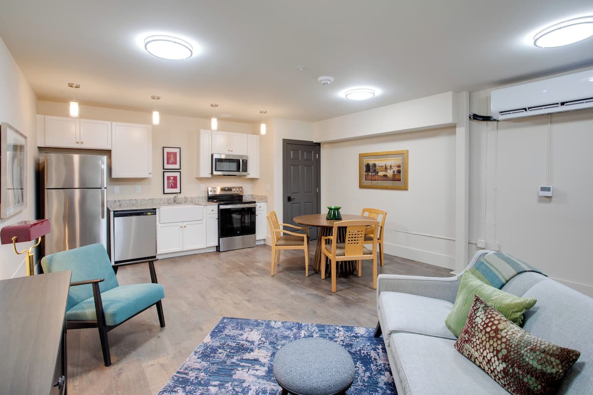 Apartment (0 Bedroom) | Front of property