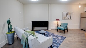 Apartment (0 Bedroom) | Bahagian dalam