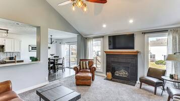 House (4 Bedrooms) | Interior