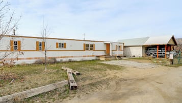 House (2 Bedrooms) | Bahagian dalam