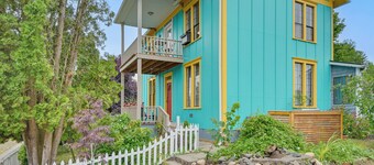 Gateway to Adventure! Dtwn Toledo Home Near Hiking