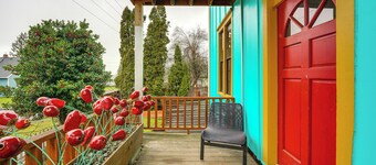 Gateway to Adventure! Dtwn Toledo Home Near Hiking