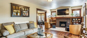 Gateway to PA Wilds: Brockport Family Home!