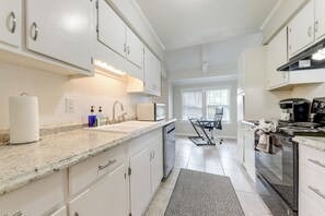 House (3 Bedrooms) | Interior - Suburban Family Home 18 Mi to Dtwn Charleston! (Ladson)